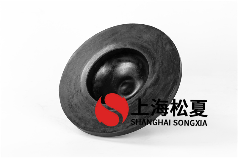 橡膠<a href='http://www.yndfyj.cn' target='_blank'><u>減震器</u></a>制作的優(yōu)點有哪些
